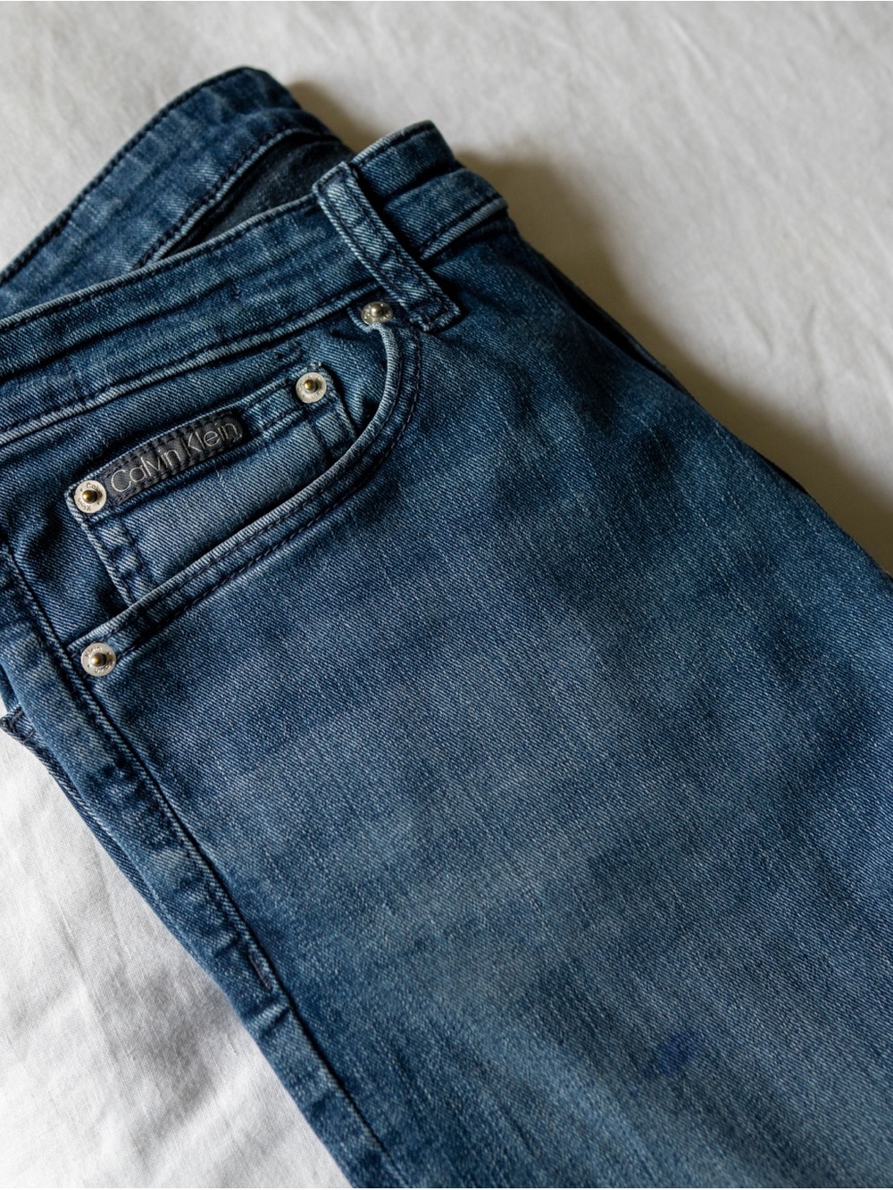Calvin Klein Men’s Mid Wash Skinny Jeans